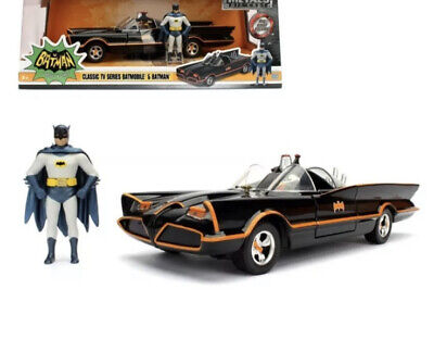 1:24 JADA TOYS - DC BATMAN 1966 BATMOBILE W/ 2 FIGURES