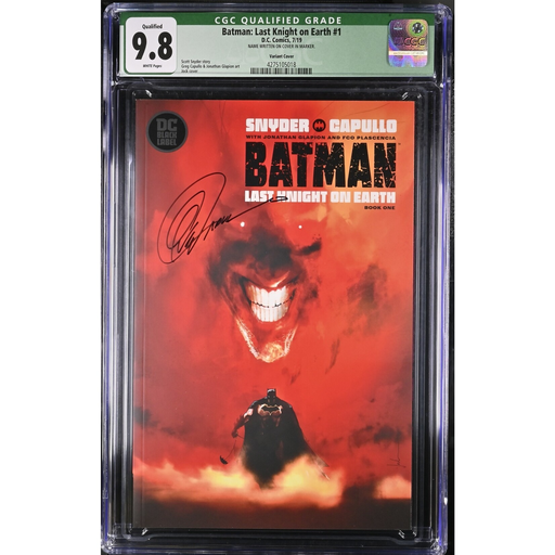 CGC Qualified Grade 9.8 - Batman: Last Knight on Earth # 1 Variant Cover Signed by Greg Capullo
